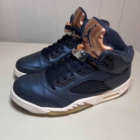 Size 9.5 - Air Jordan 5 Retro Bronze - Picture 1 of 8